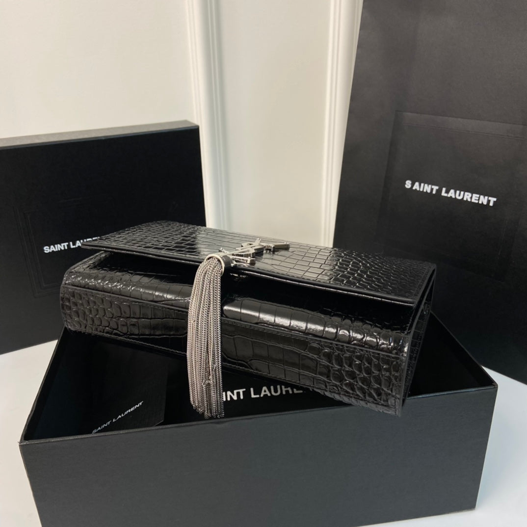 Saint Laurent Kate Tassel 24 Crocodile Pattern Calfskin Black with Silver Logo Bag