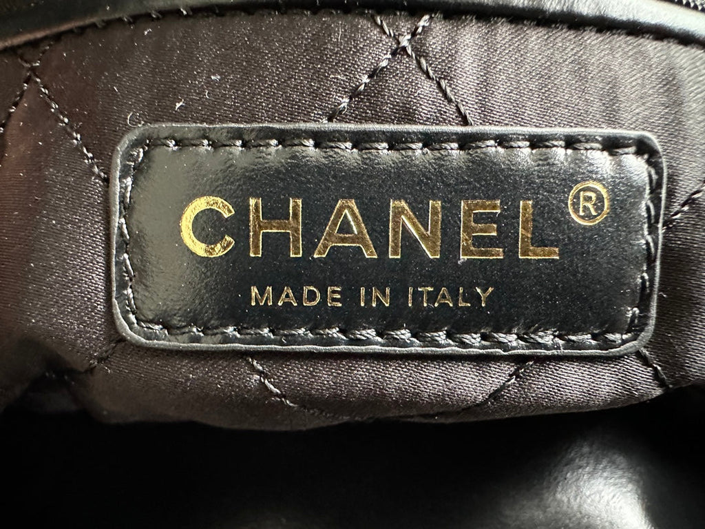 Chanel Medium 37 Handbag in Black Shiny Calfskin Gold Hardware