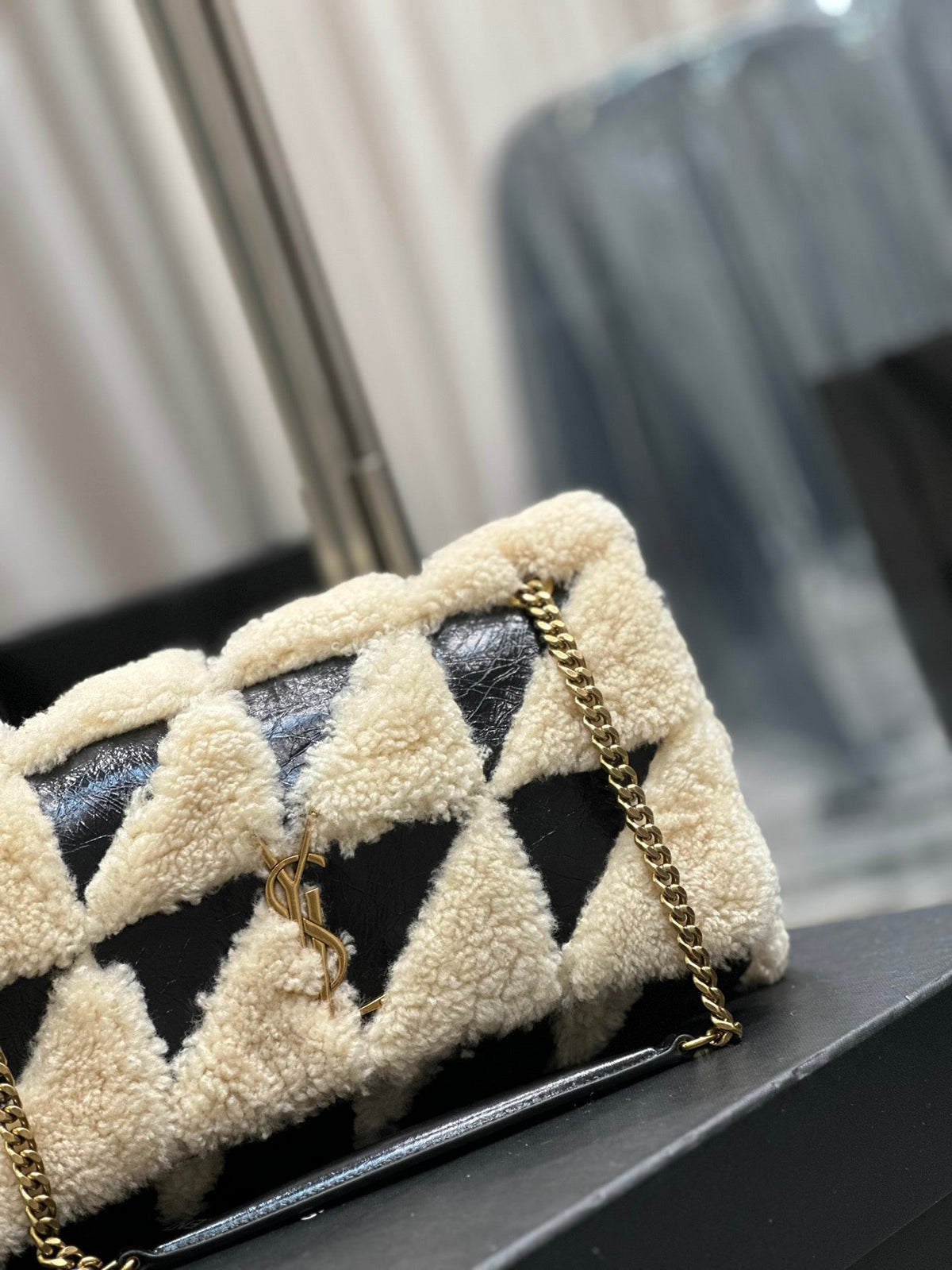 Saint Laurent Jamie Bag 25 in Black Calfskin Mix Beige Shearling Gold Hardware
