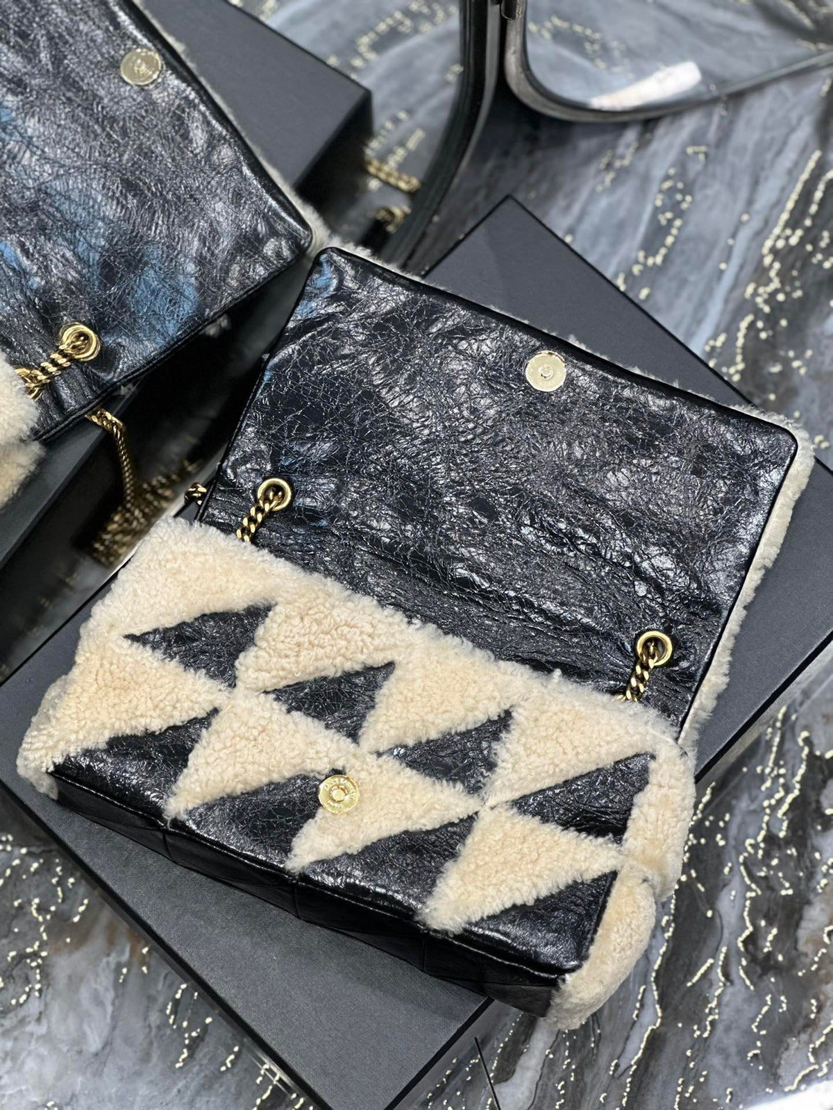 Saint Laurent Jamie Bag 25 in Black Calfskin Mix Beige Shearling Gold Hardware