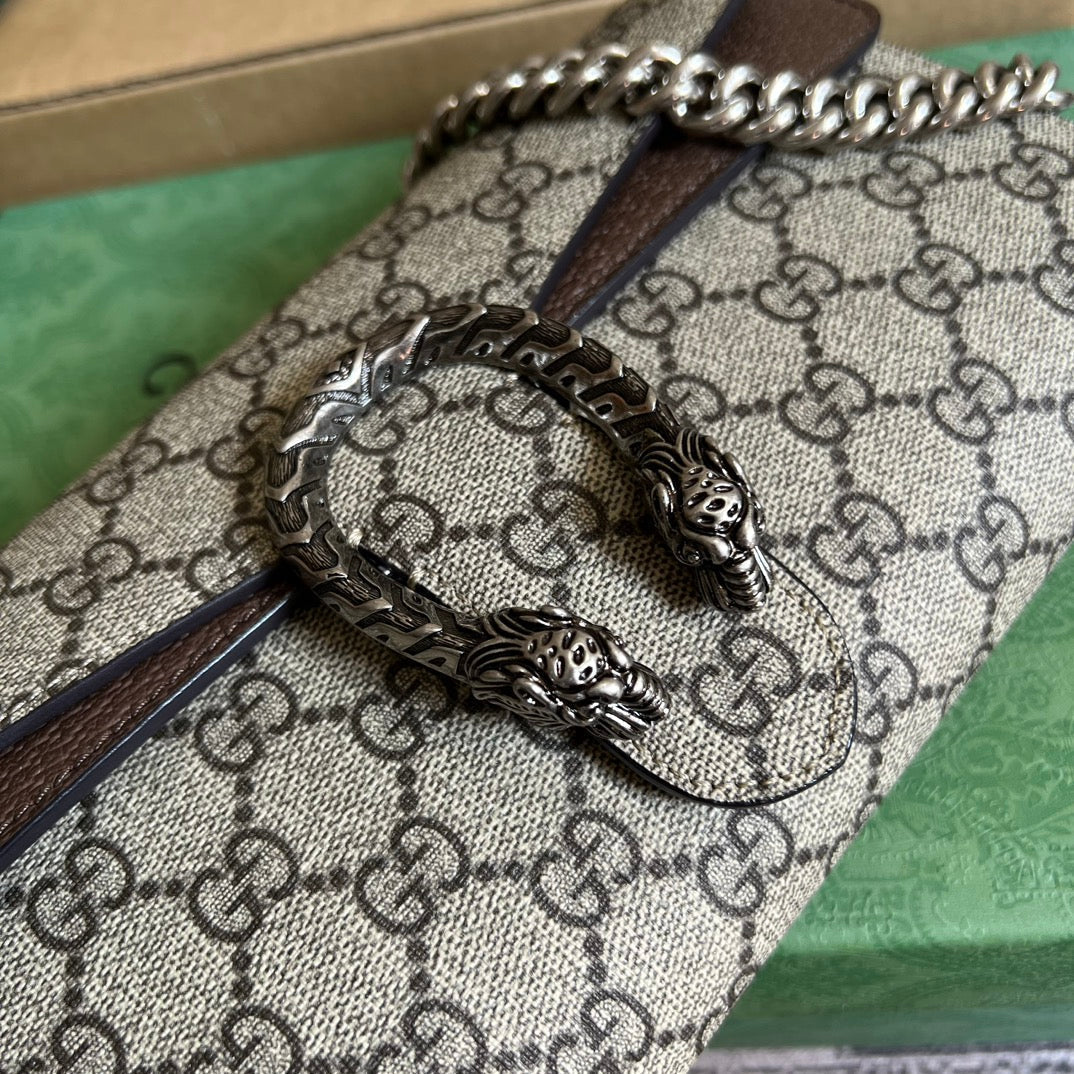 Gucci Dionysus 25 Small Bag in Supreme Canvas