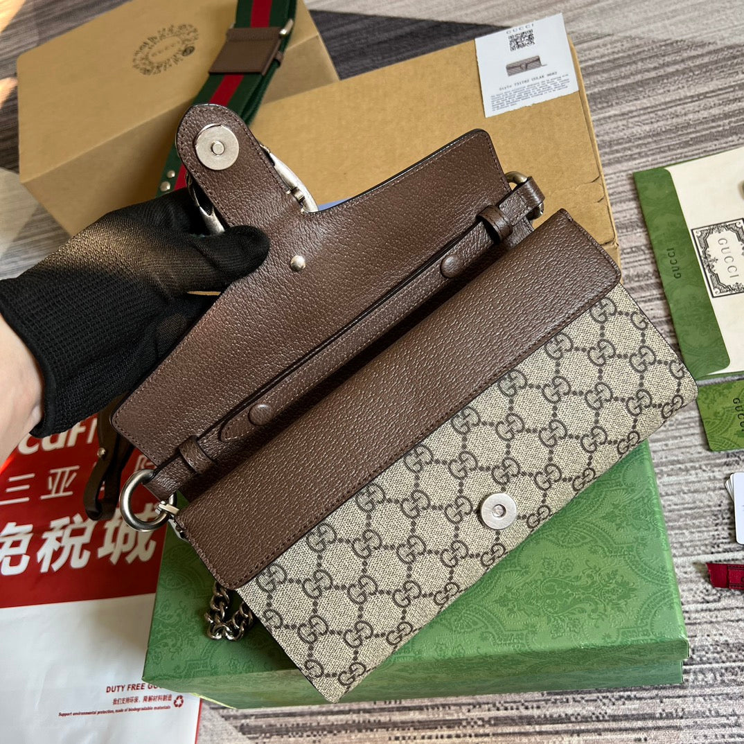 Gucci Dionysus 25 Small Bag in Supreme Canvas