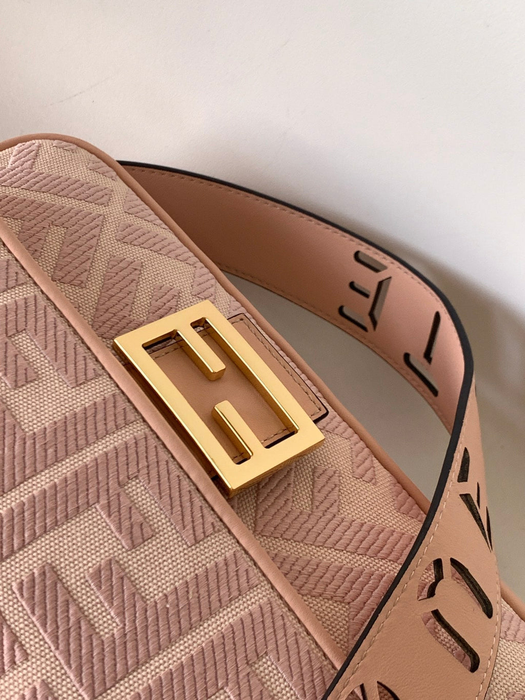 Fend Baguette Pink Canvas Bag 27 with Ff Embroidery Ghw
