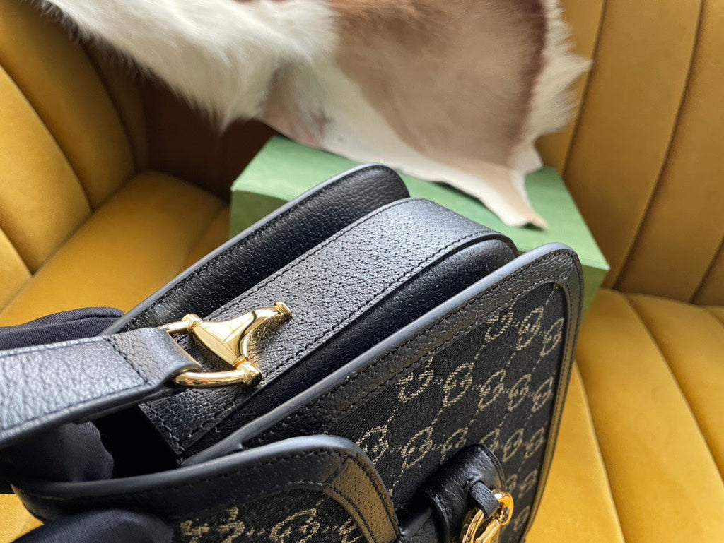 Gucci Horsebit 1955 Saddle Bag 25 in Black Canvas and Calfskin