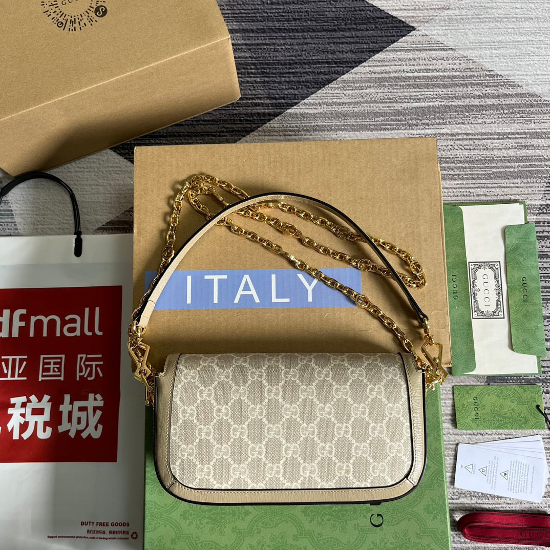Gucci Horsebit 1955 Bag 24 in White Canvas and Beige Calfskin