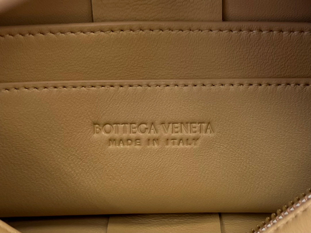 Bottega Veneta Brick Cassette 28 in Harvest Gold Calfskin Bag