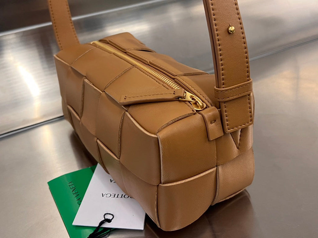 Bottega Veneta Brick Cassette 28 in Bronze Brown Calfskin Bag