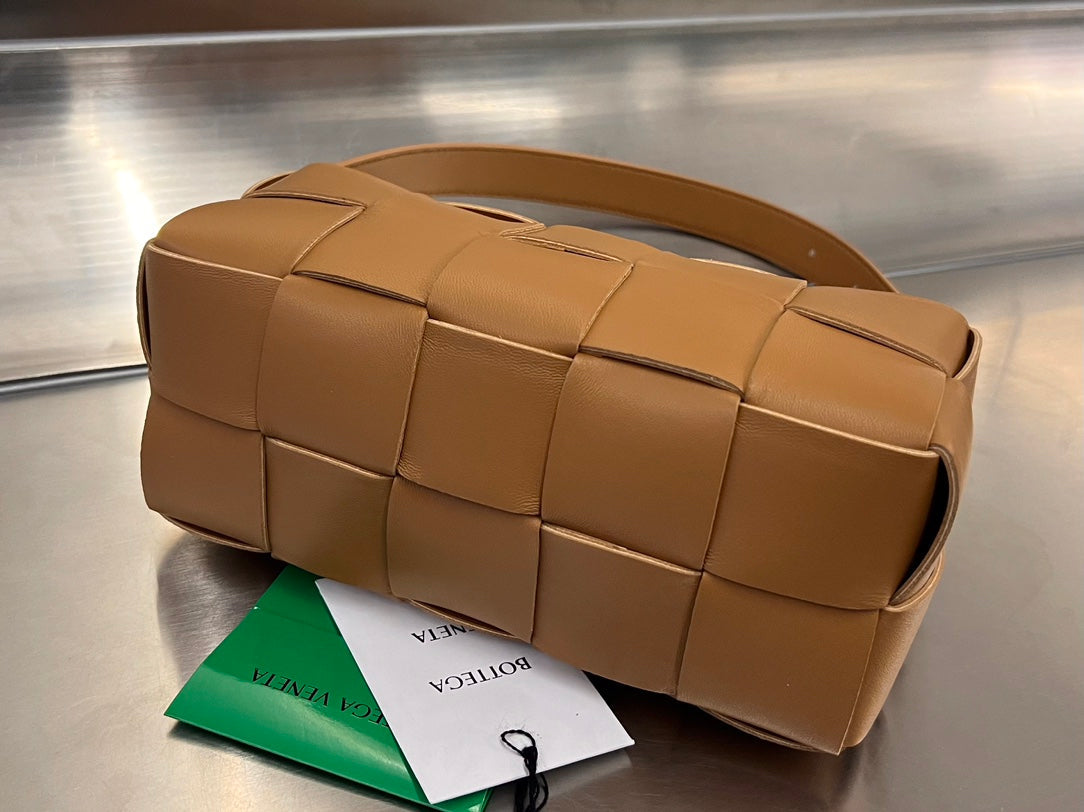 Bottega Veneta Brick Cassette 28 in Bronze Brown Calfskin Bag