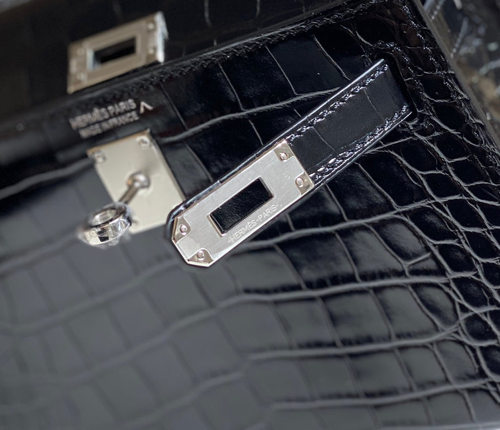 Hermes 25S Mini Kelly 19 in Black Calfskin Silver Hardware Bag