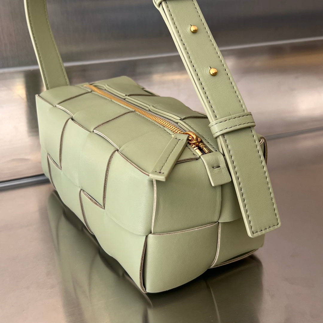 Bottega Veneta Brick Cassette 28 in Gin Green Calfskin Bag