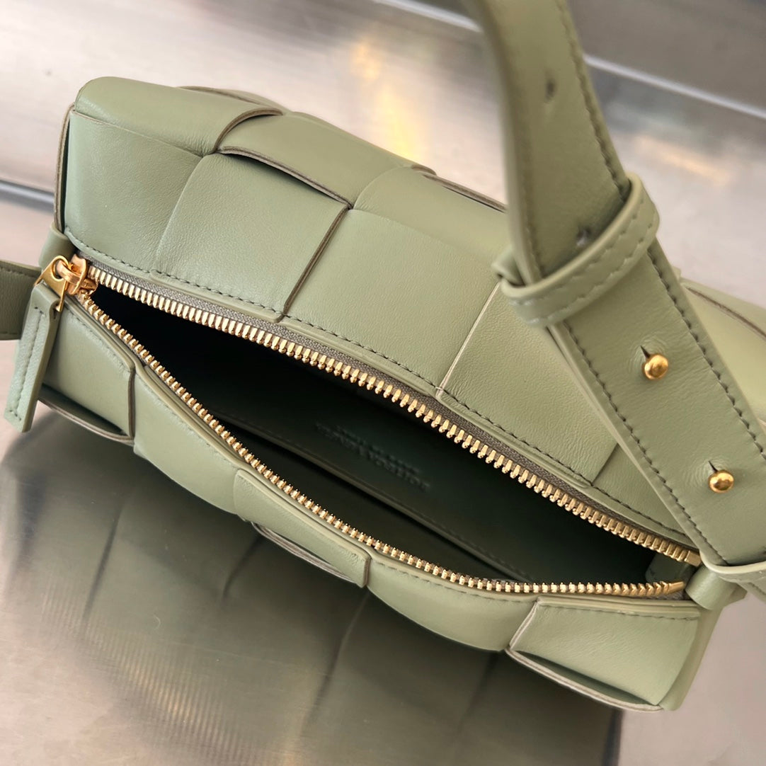 Bottega Veneta Brick Cassette 28 in Gin Green Calfskin Bag