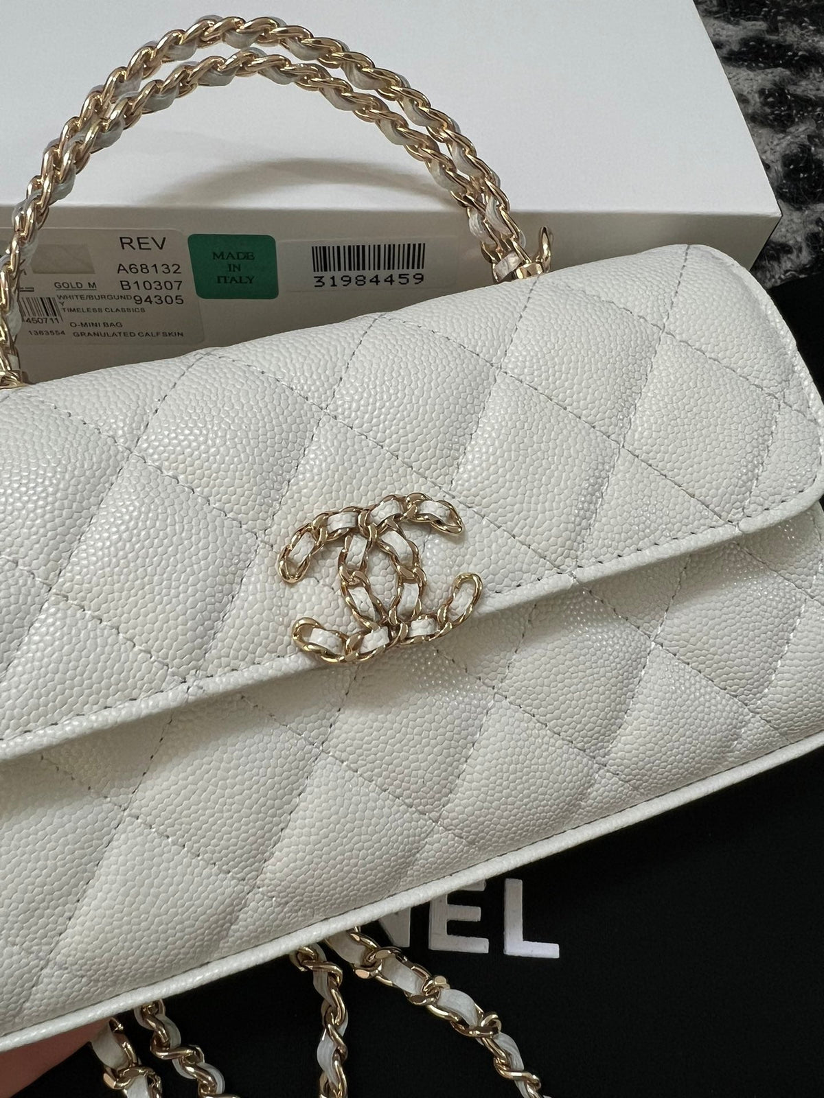 Chanel Kelly 18 Bag in White Calfskin with Strap