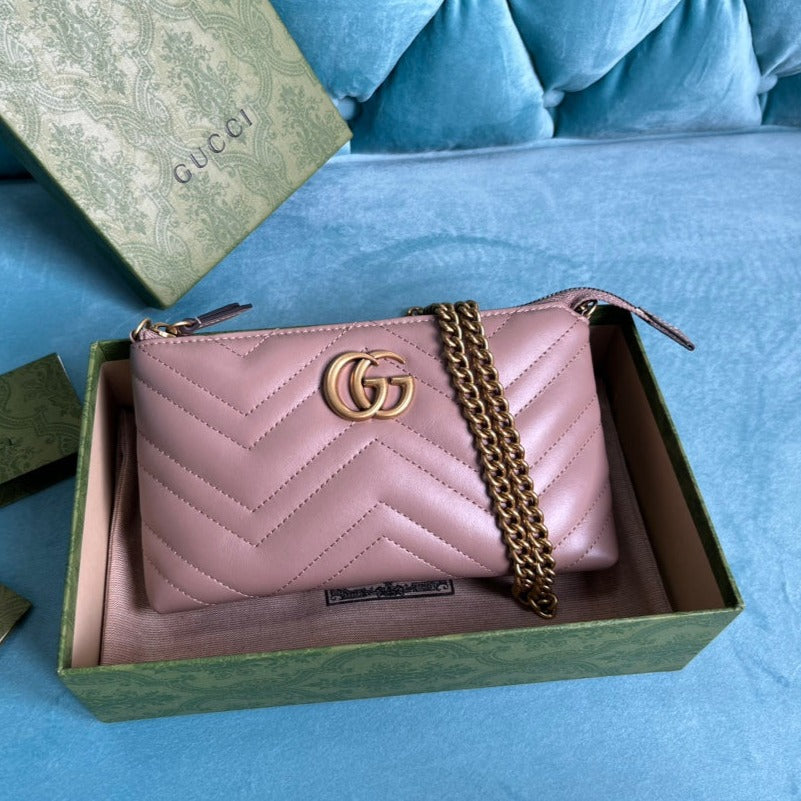 Gucci Marmont Mini 22 Handbag in Light Purple Calfskin