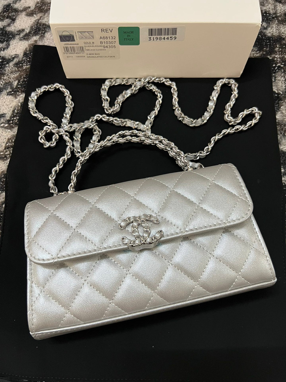 Chanel Kelly 18 Bag in Silver Calfskin with Strap