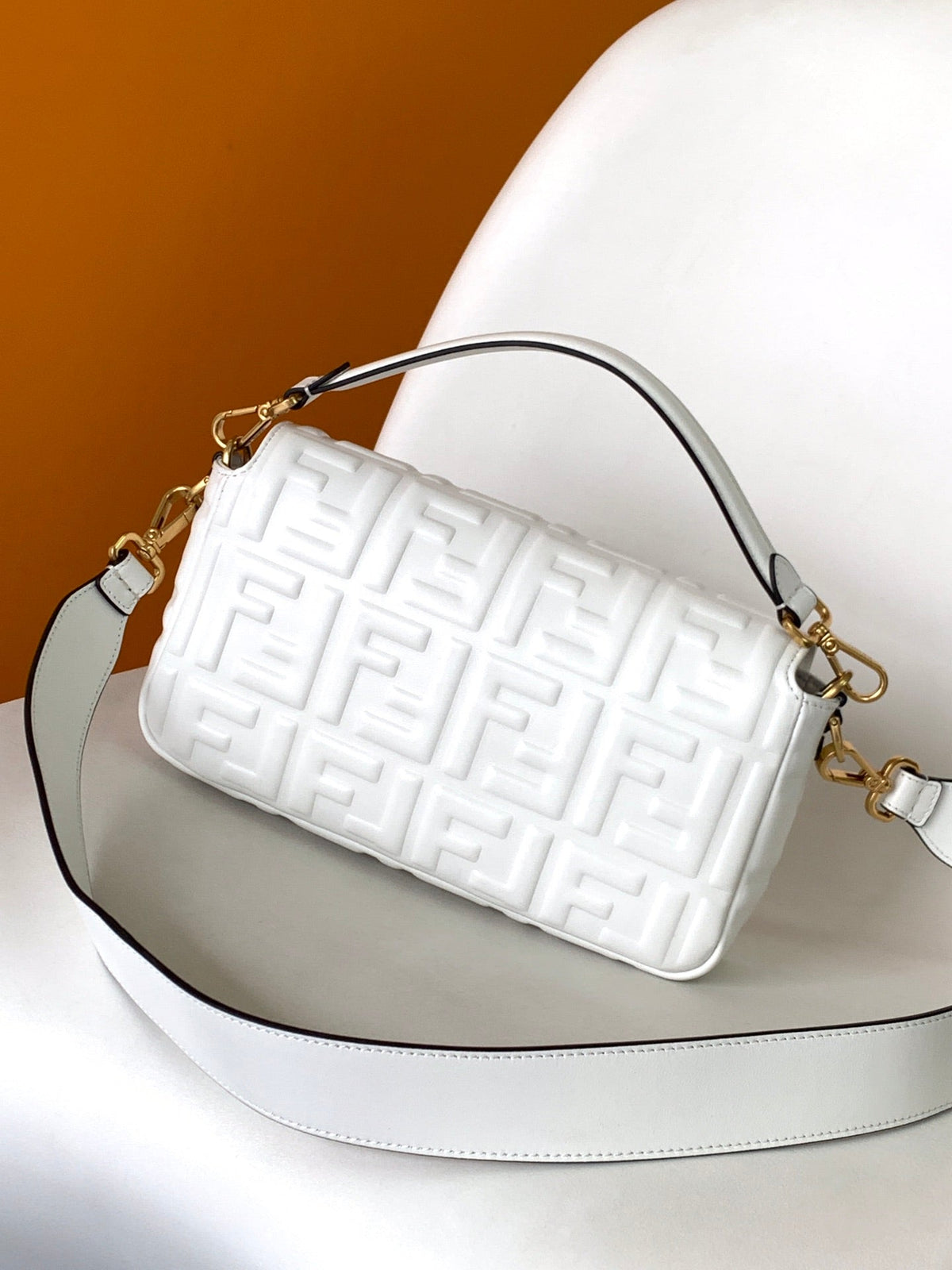 Fend Baguette 27 Bag with Ff Motif White Leather Ghw