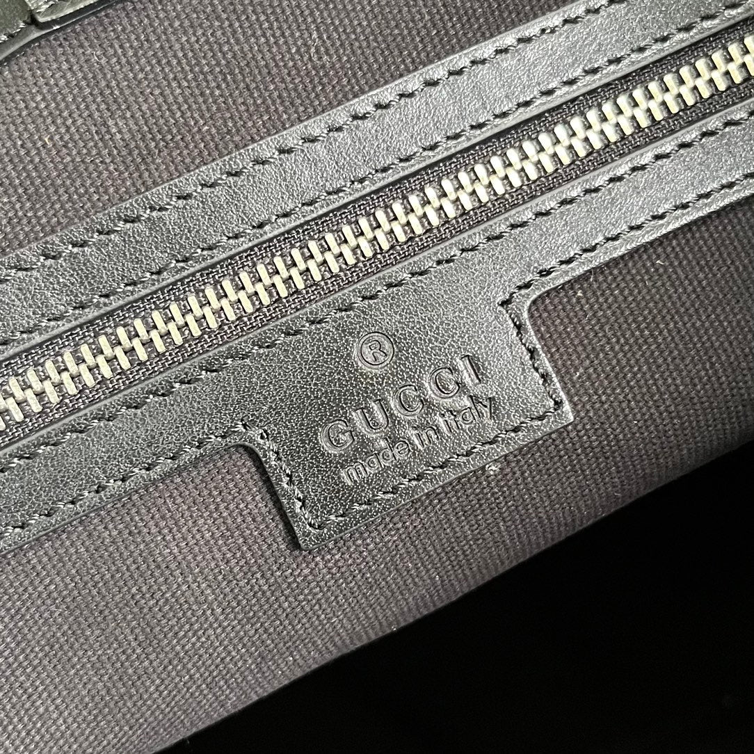 Gucci Marmont Large 38 Tote in Black Calfskin