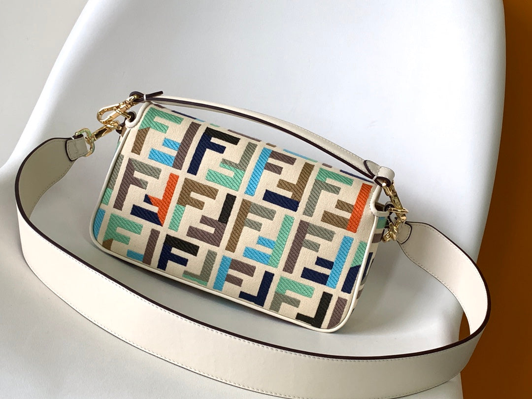 Fend Baguette White and Multicolour Canvas Bag 27 with Ff Embroidery Ghw