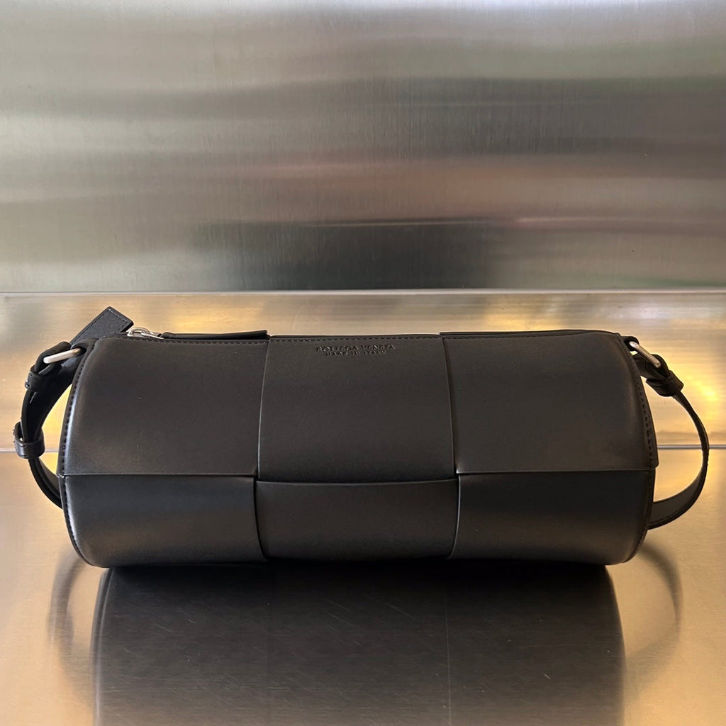 Bottega Veneta Cylinder Cassette 30 in Black Calfskin Bag