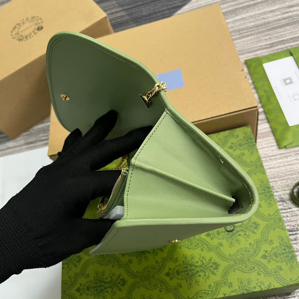 Gucci Blondie Shoulder Bag 21 in Green Calfskin Gold Hardware