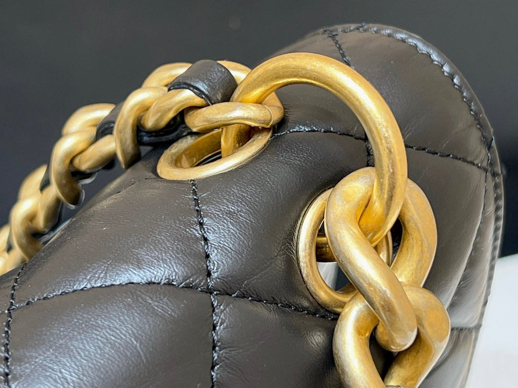 Chanel 25S Medium Flap Bag 25 in Black Calfskin Gold Hardware