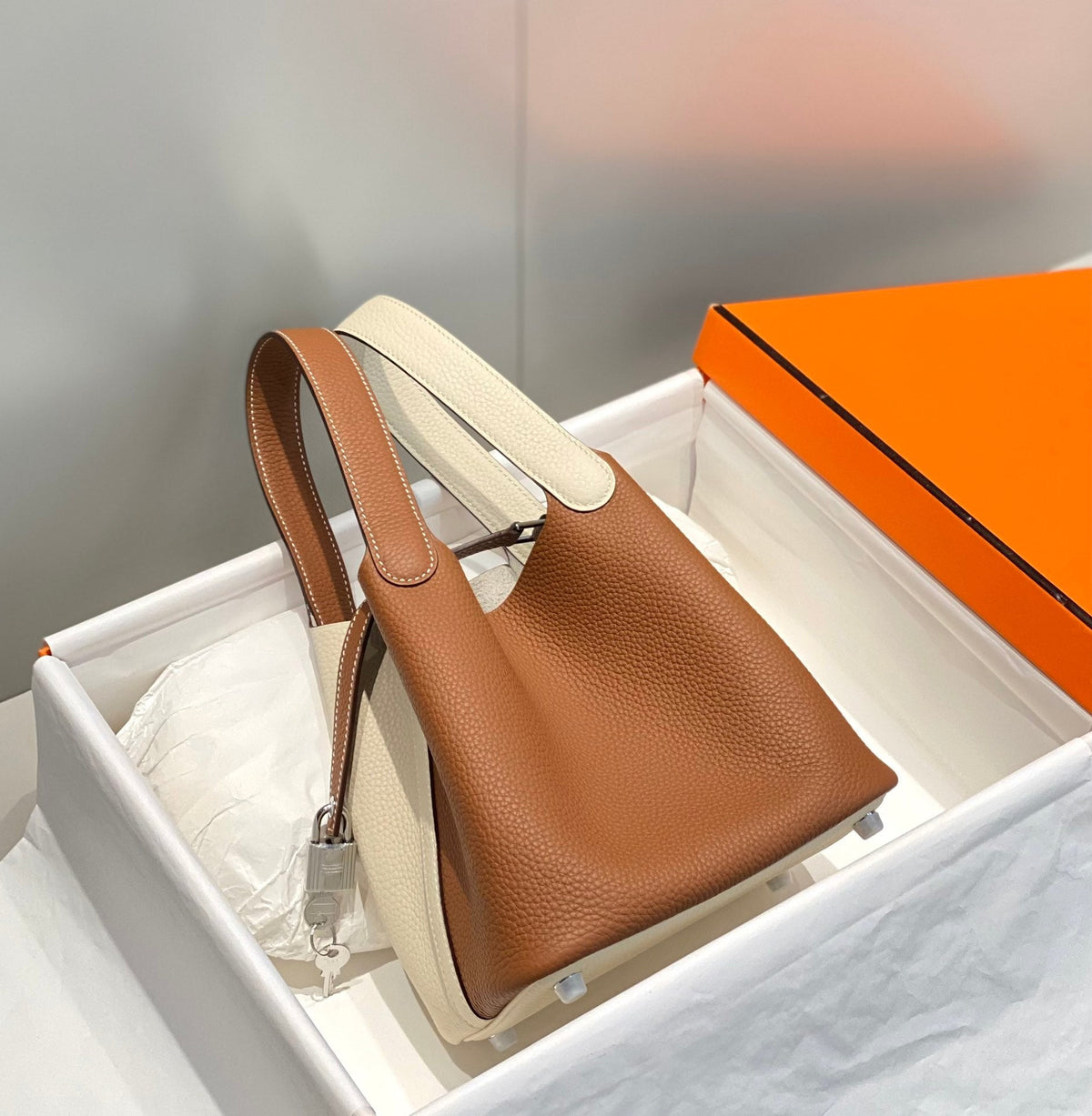 Hermes 25S Picotin Lock 18 in White and Brown Calfskin Silver Hardware Bag