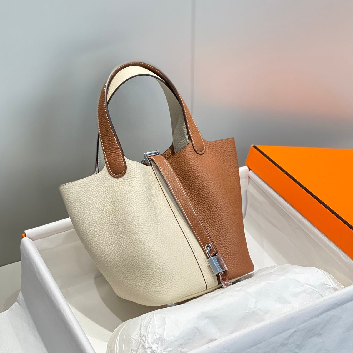 Hermes 25S Picotin Lock 18 in White and Brown Calfskin Silver Hardware Bag