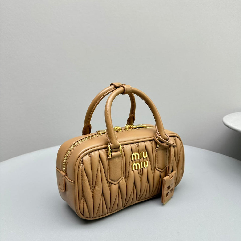 Arcadie 23 Bag in Naples Yellow Lambskin