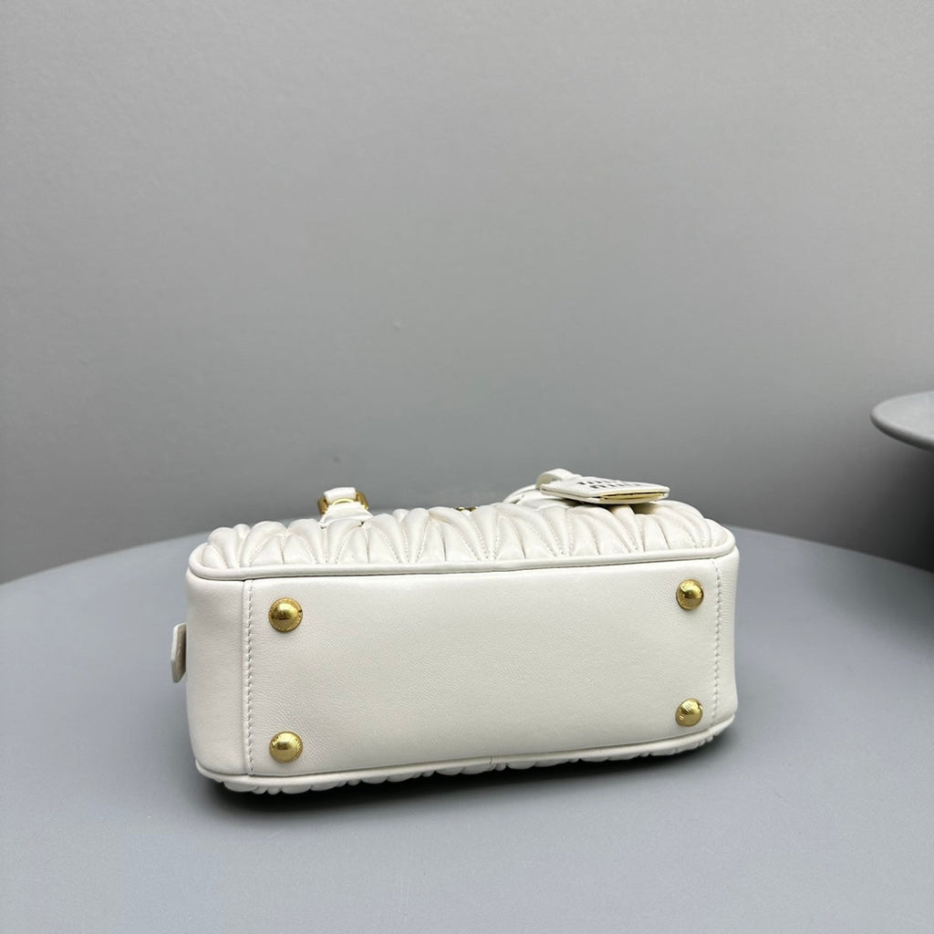 Arcadie 23 Bag in White Lambskin