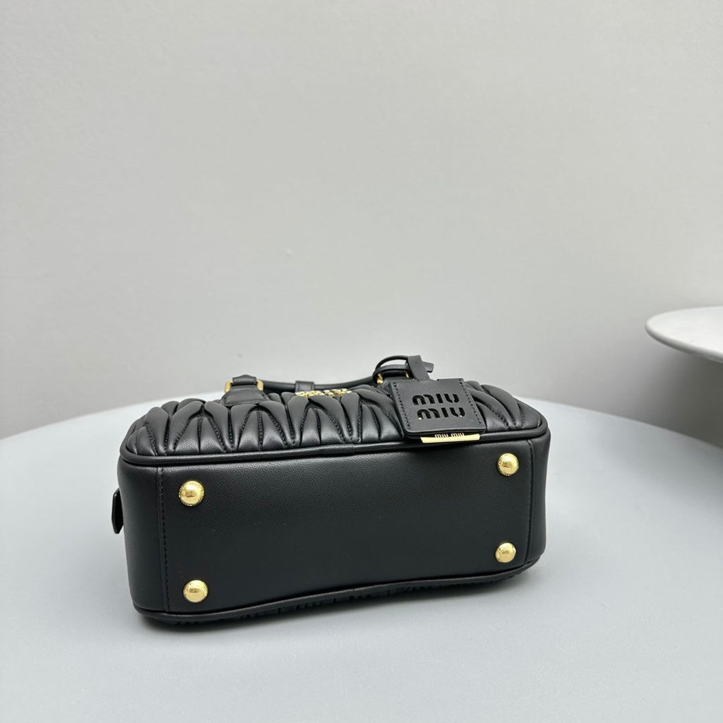Arcadie 23 Bag in Black Lambskin