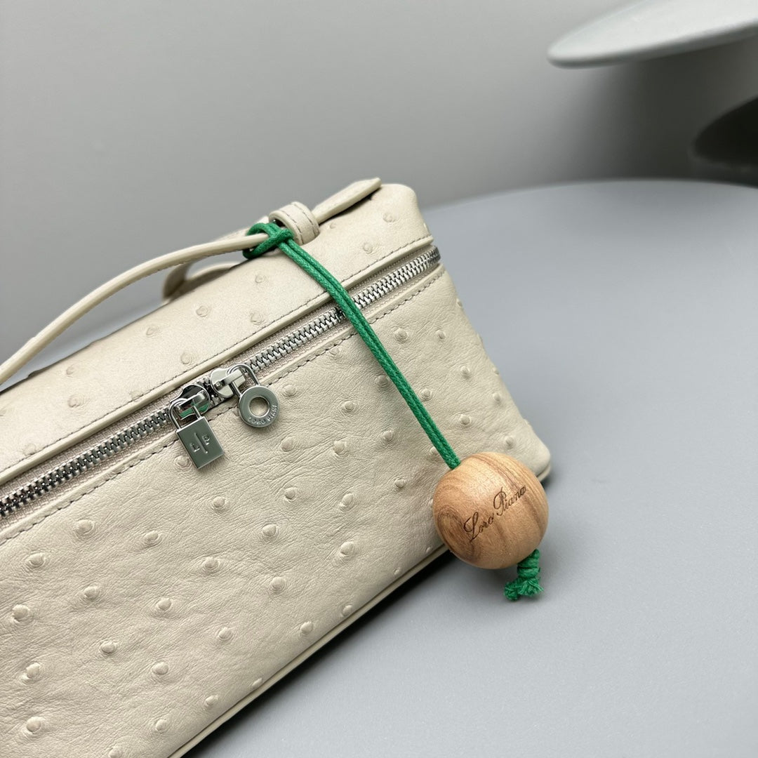 Loro Piana Extra Pocket L19 in Bisque Beige Ostrich Leather Bag