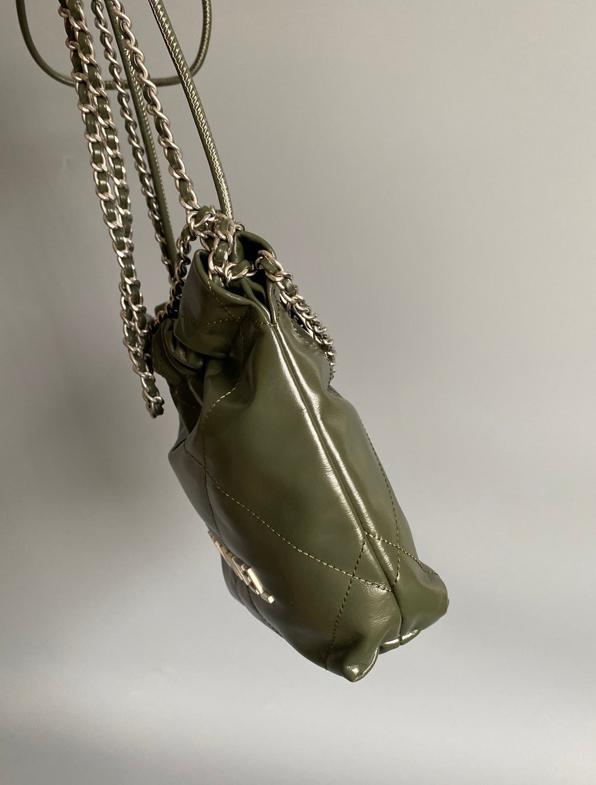 Chanel Hobo Mini 20cm Olive Lambskin