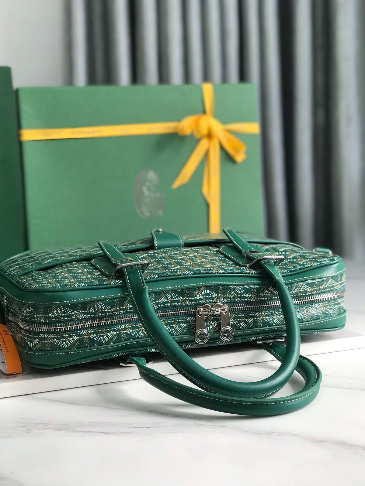 Goyard Ambassade Document Case 35 in Green Goyardine Canvas Bag