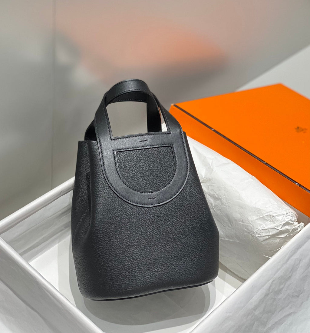 Hermes 25S in the Loop 18 in Black Calfskin Silver Hardware Bag