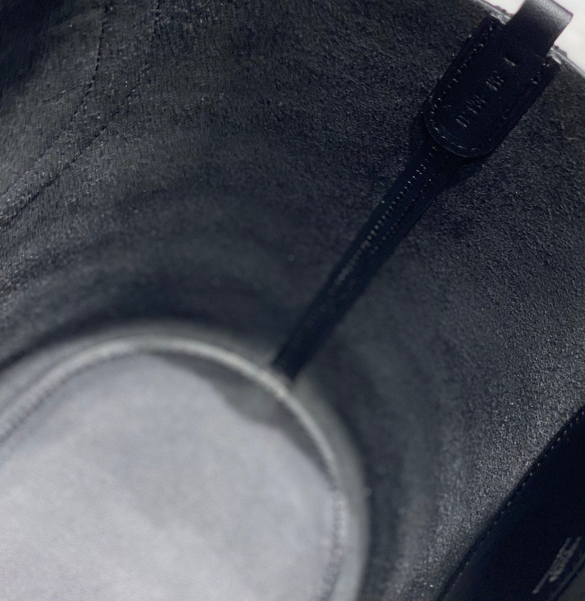 Hermes 25S in the Loop 18 in Black Calfskin Silver Hardware Bag