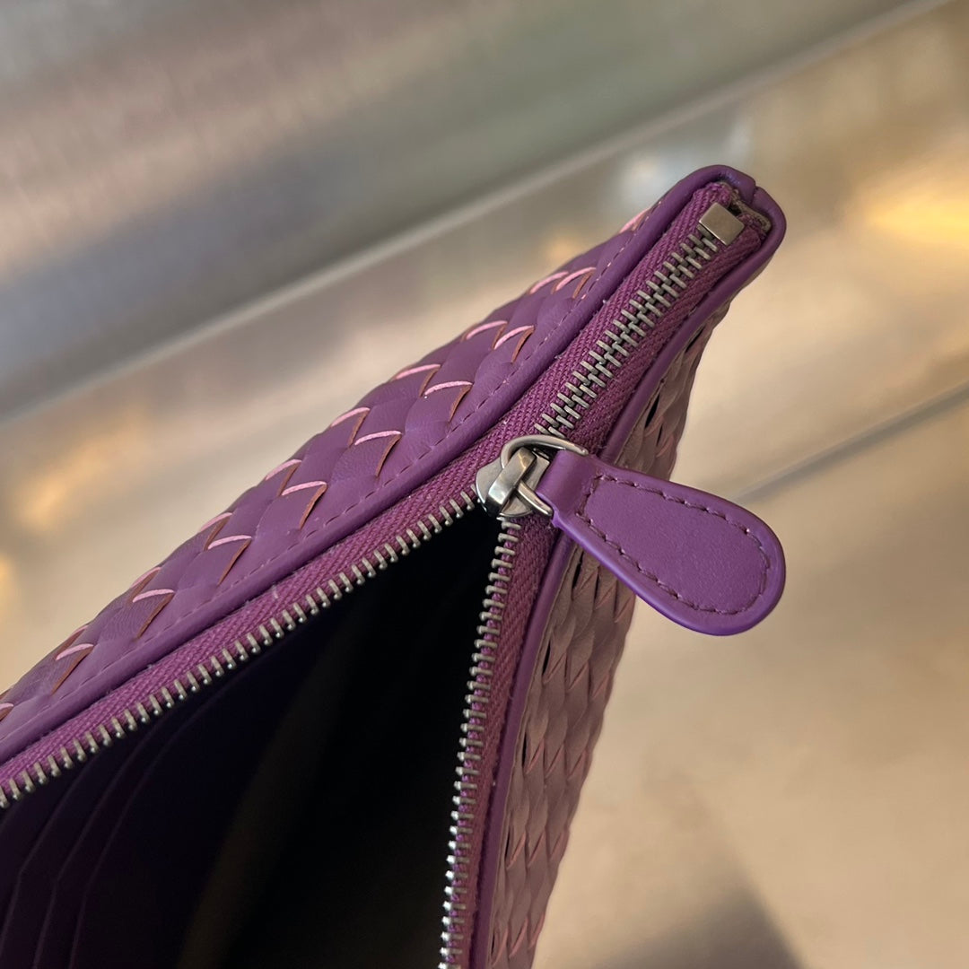 Bottega Veneta Intrecciato 30 in Purple Violet Lambskin Bag