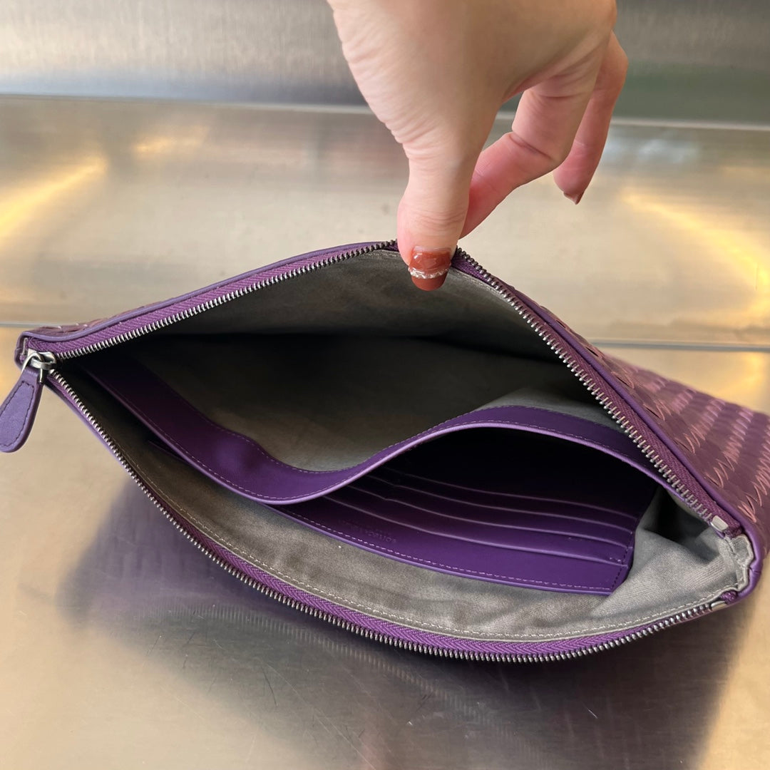 Bottega Veneta Intrecciato 30 in Purple Violet Lambskin Bag