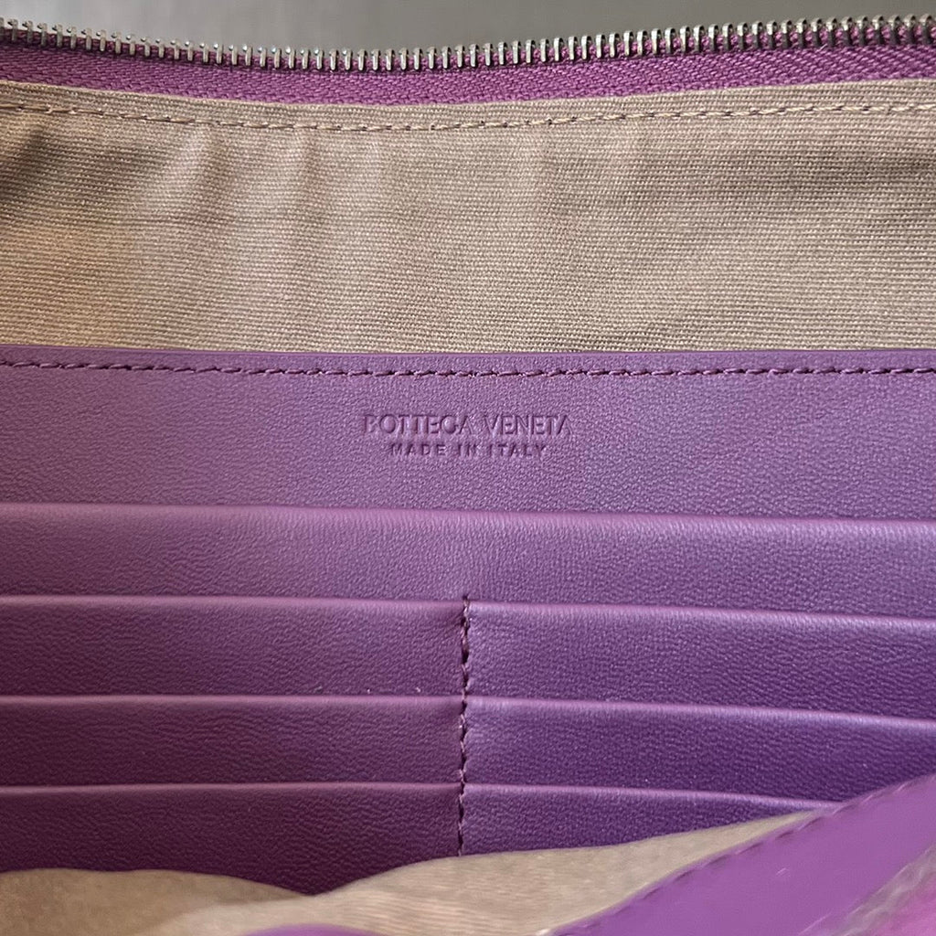 Bottega Veneta Intrecciato 30 in Purple Violet Lambskin Bag