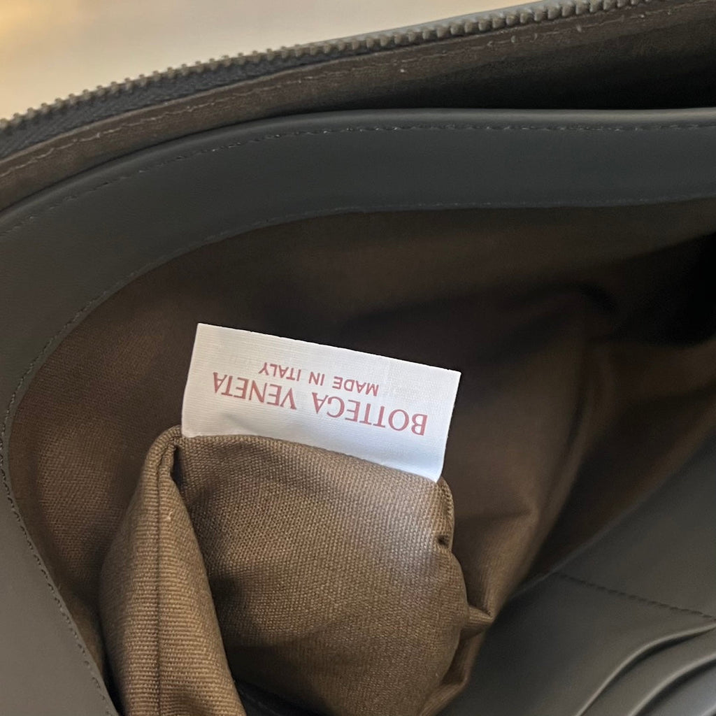 Bottega Veneta Intrecciato 30 in Grey Steel Lambskin Bag