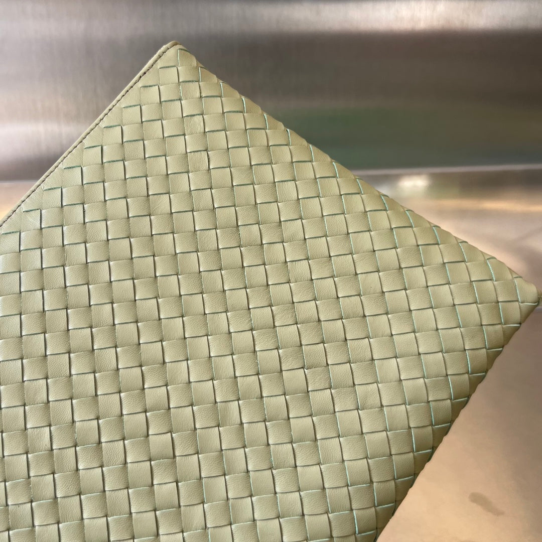 Bottega Veneta Intrecciato 30 in Light Grey Lambskin Bag
