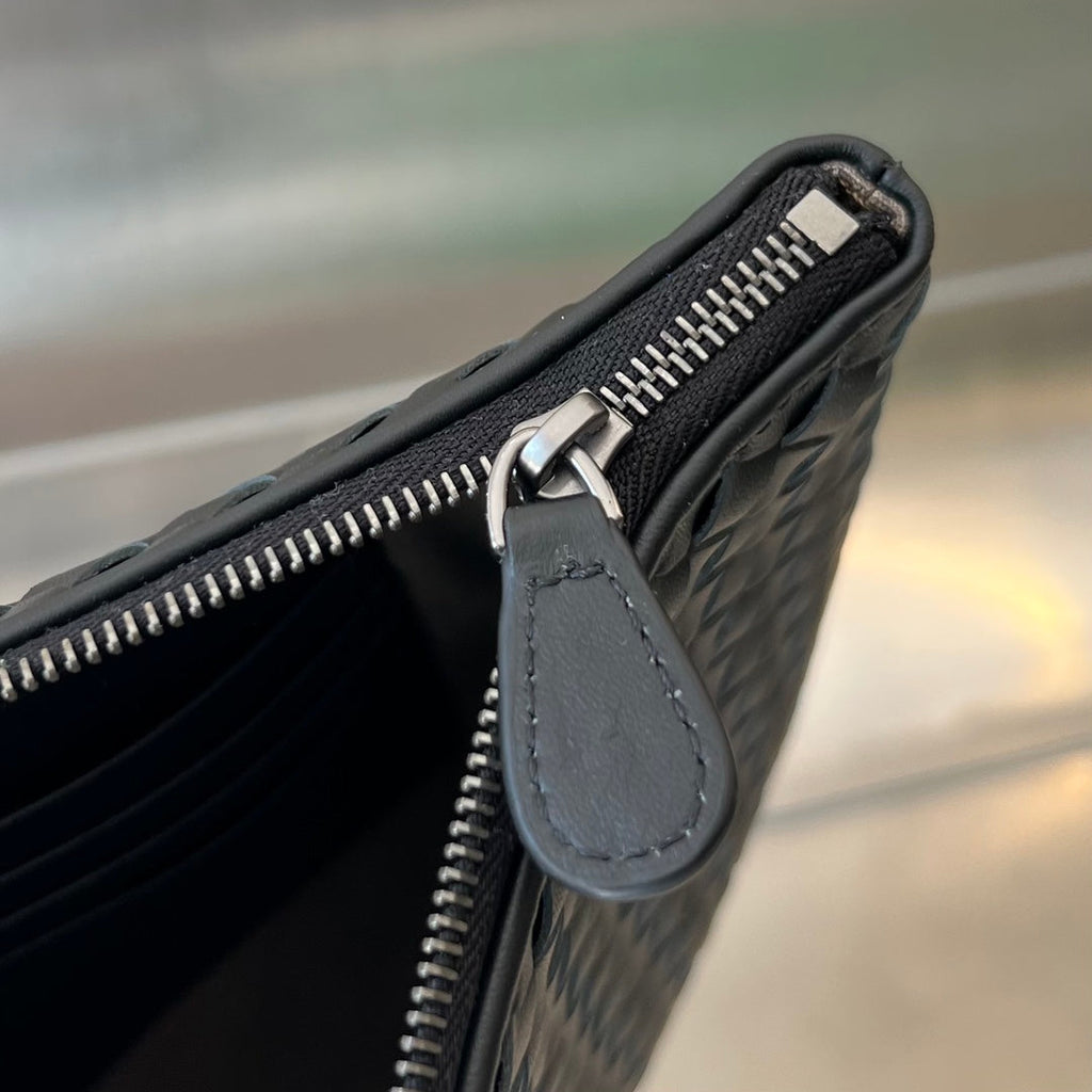 Bottega Veneta Intrecciato 30 in Black Lambskin Bag