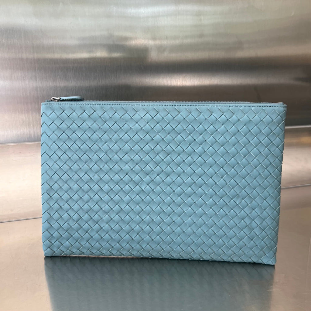 Bottega Veneta Intrecciato 30 in Sky Blue Lambskin Bag