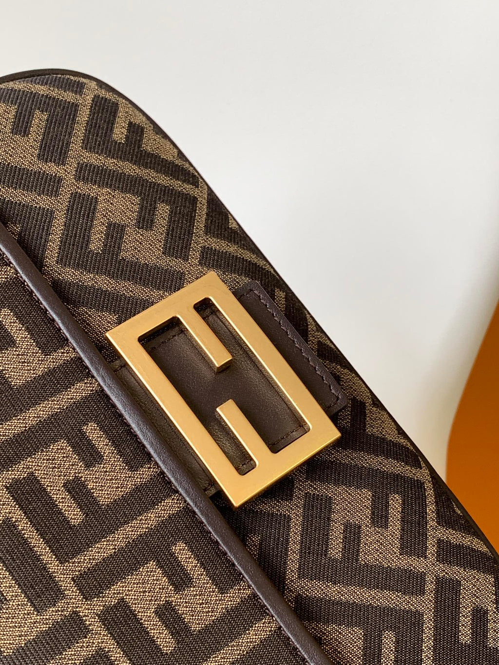 Fend Baguette 24 Brown Ff Jacquard Fabric Bag Ghw