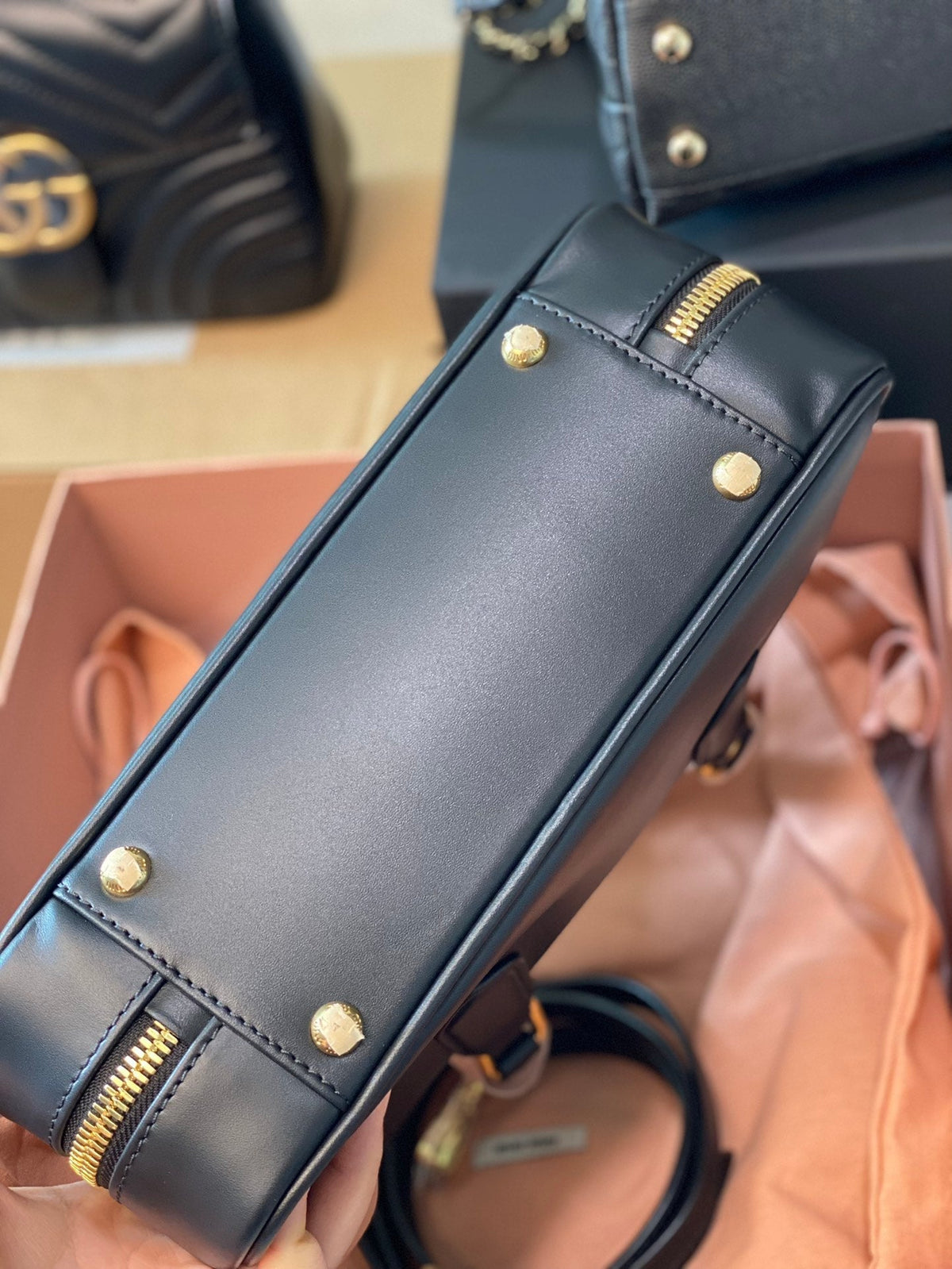 Arcadie 27 Bag in Black Leather