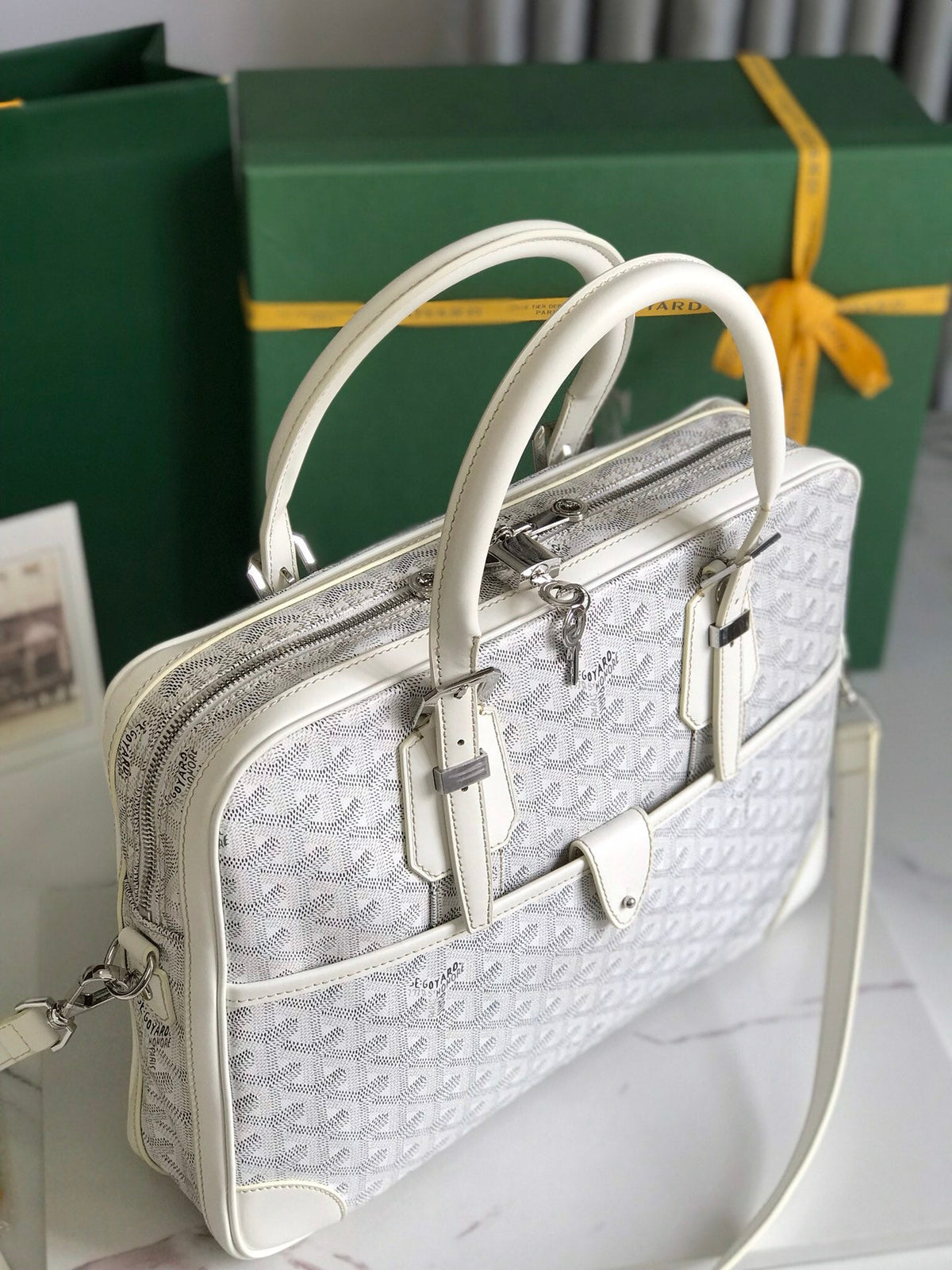 Goyard Ambassade Document Case 35 in White Goyardine Canvas Bag