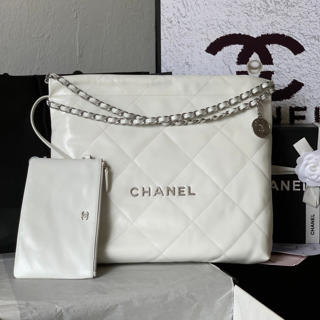 Chanel Large 42 Handbag in White Shiny Calfskin Silver Hardware