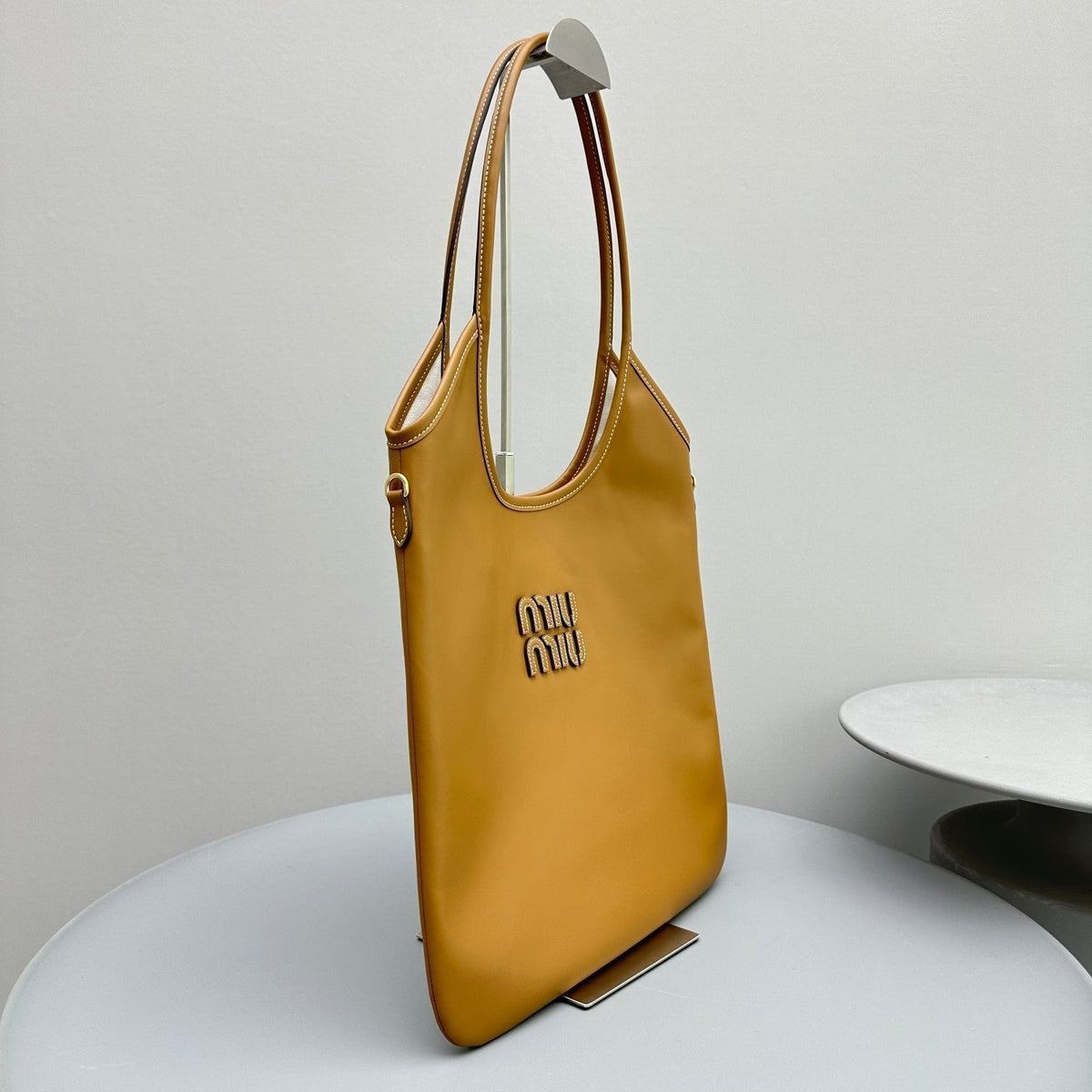 Hobo 40 Tote in Goldenrod Yellow Calfskin