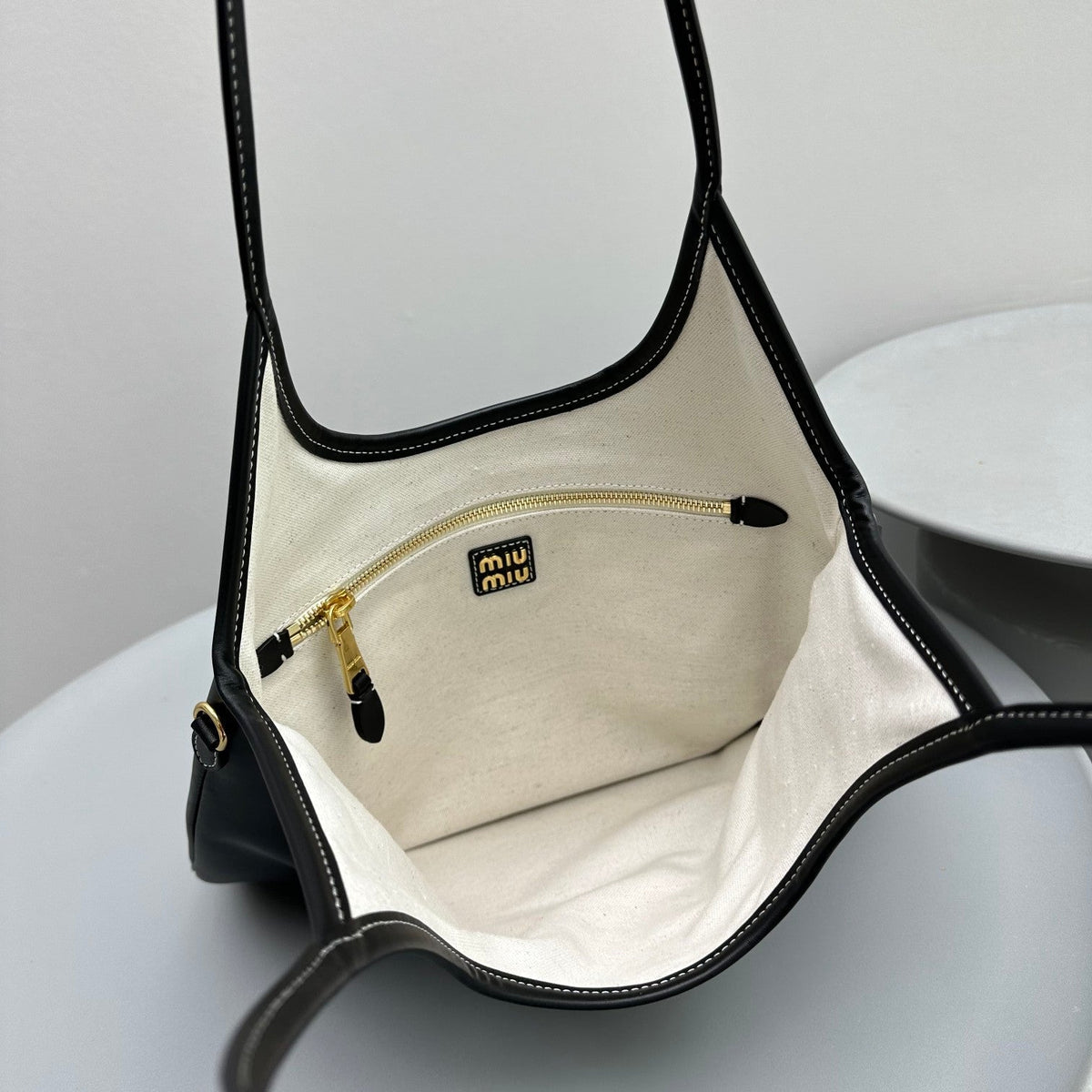 Hobo 40 Tote in Black Calfskin
