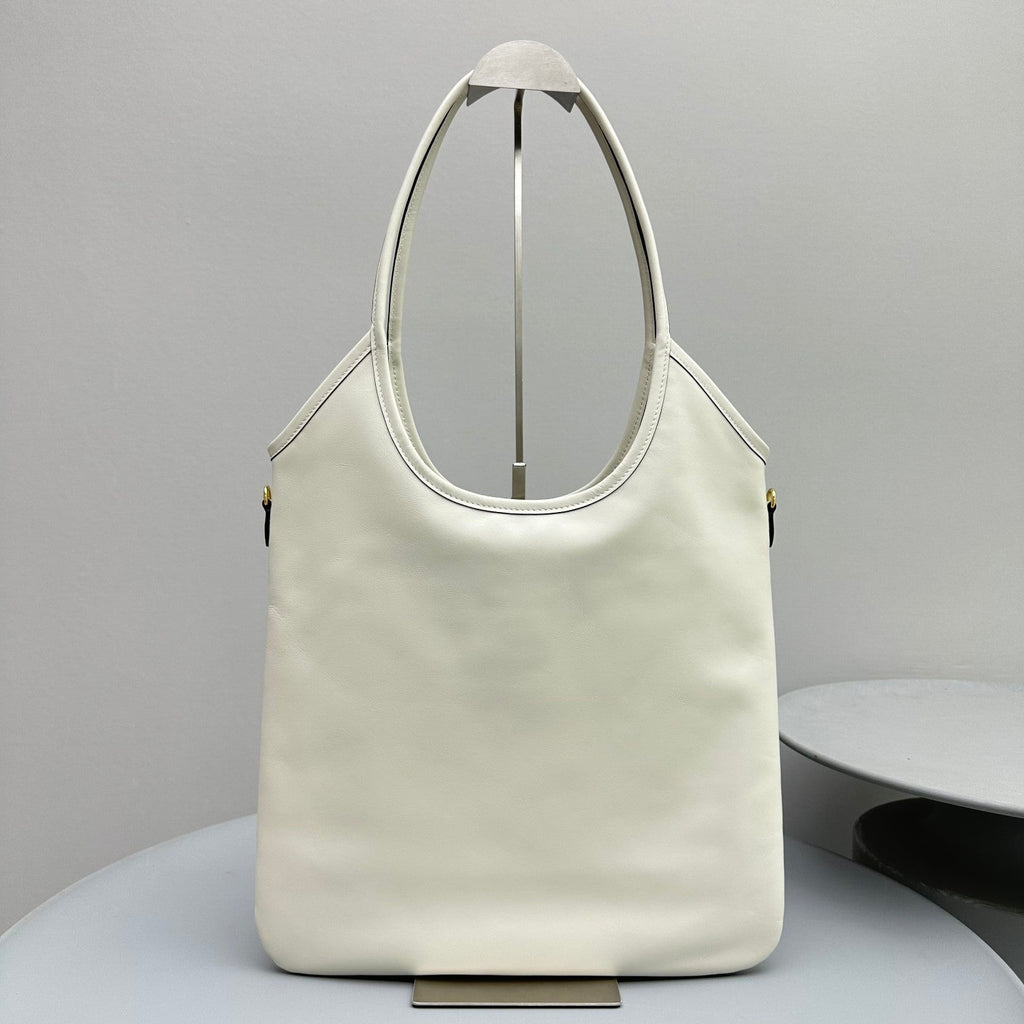 Hobo 40 Tote in White Calfskin