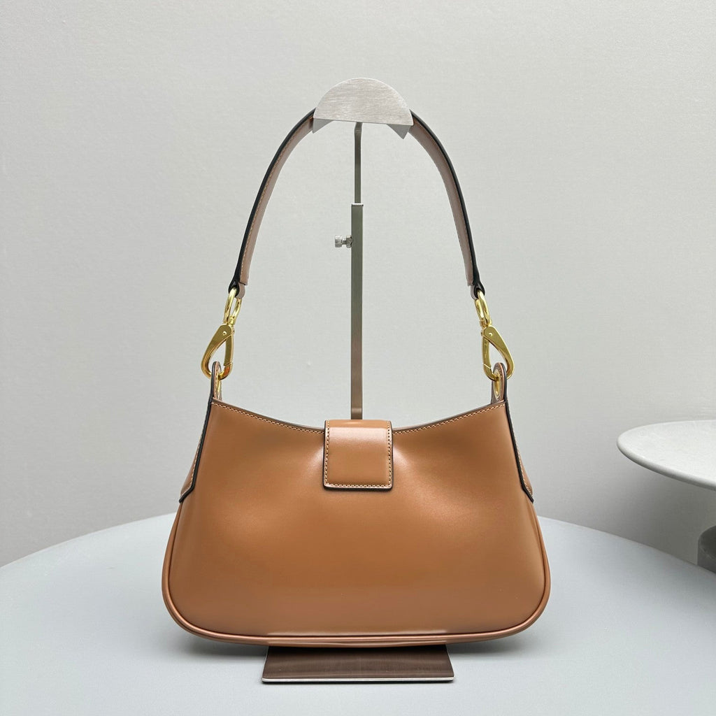 Hobo 28 City Shouder Bag in Cinnamon Brown Calfskin