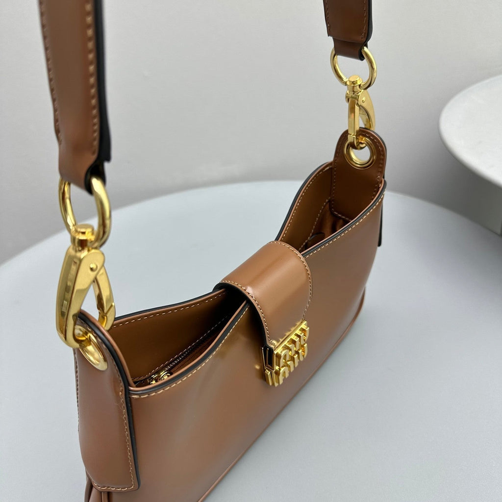 Hobo 28 City Shouder Bag in Cinnamon Brown Calfskin